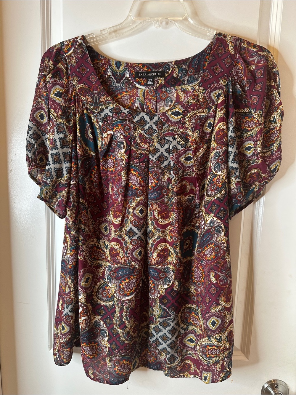 Sara Michelle Multicolor Burgundy Paisley Puff-Sleeve Blouse